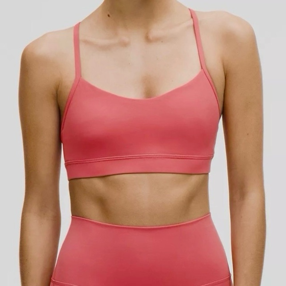 Lululemon Flow Y Nulu Bra